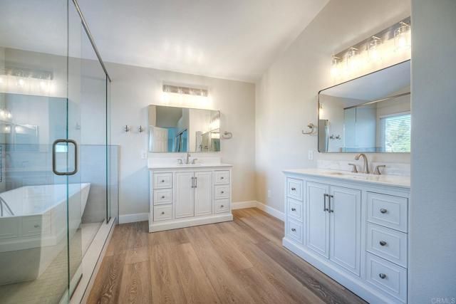 5698 Greenshade, San Diego, CA 92121