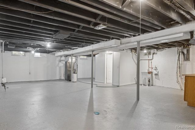 20830 Lantz Street, Clinton Township, MI 48035