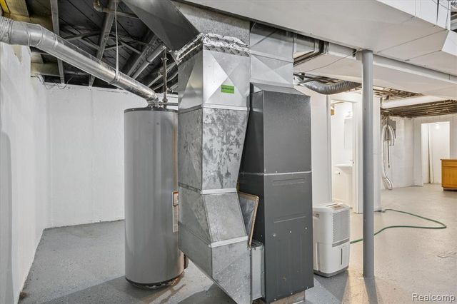 20830 Lantz Street, Clinton Township, MI 48035