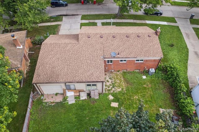 20830 Lantz Street, Clinton Township, MI 48035