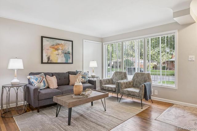 20830 Lantz Street, Clinton Township, MI 48035