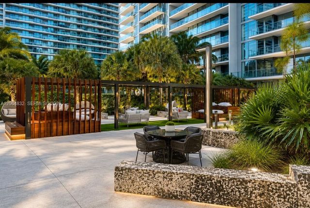 88 SW 7th Street 3709, Miami, FL 33130