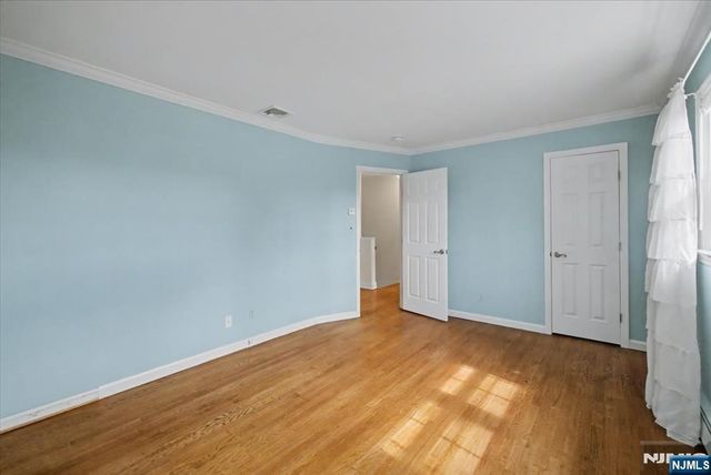 32 Highview Avenue, Woodcliff Lake, NJ 07677
