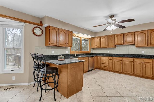 1304 Bridge Creek Trail, Ellisville, MO 63021