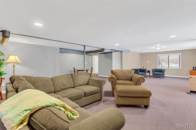 1304 Bridge Creek Trail, Ellisville, MO 63021