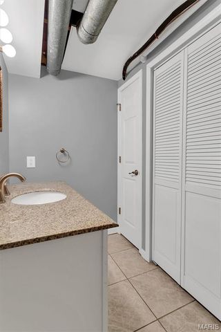 1304 Bridge Creek Trail, Ellisville, MO 63021