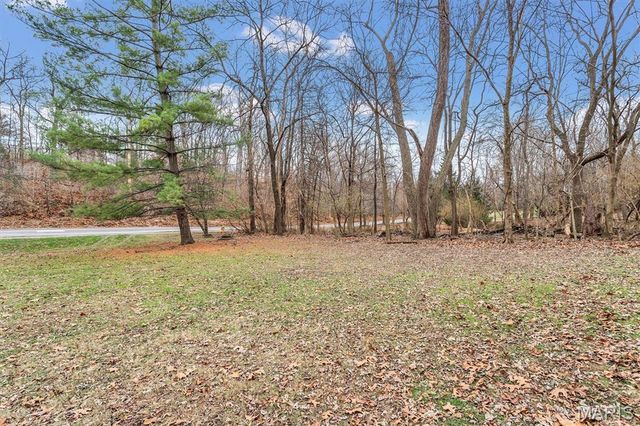 1304 Bridge Creek Trail, Ellisville, MO 63021