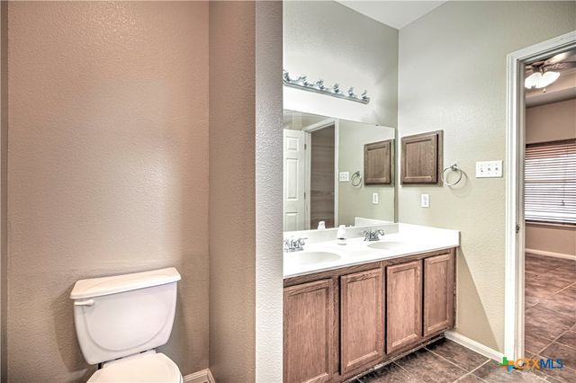 209 Crowfoot Drive, Harker Heights, TX 76548