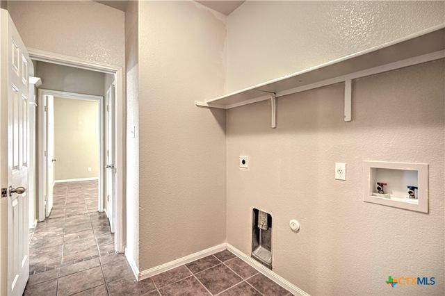 209 Crowfoot Drive, Harker Heights, TX 76548