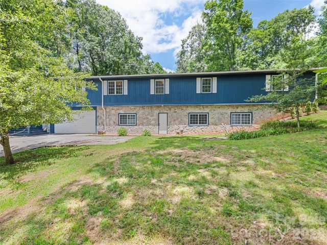 18 Bran Rick Lane, Arden, NC 28704