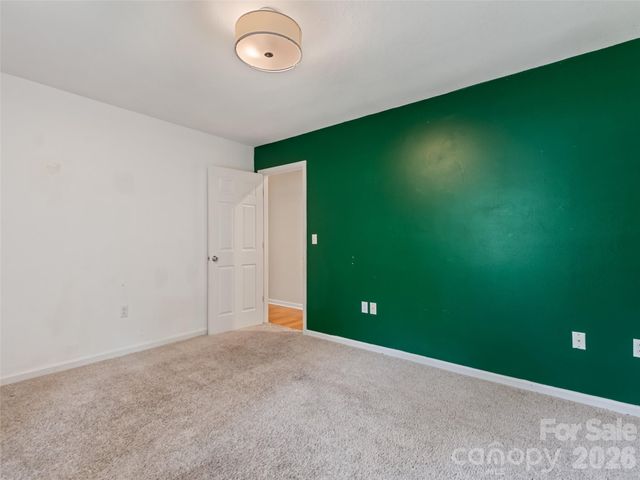 18 Bran Rick Lane, Arden, NC 28704