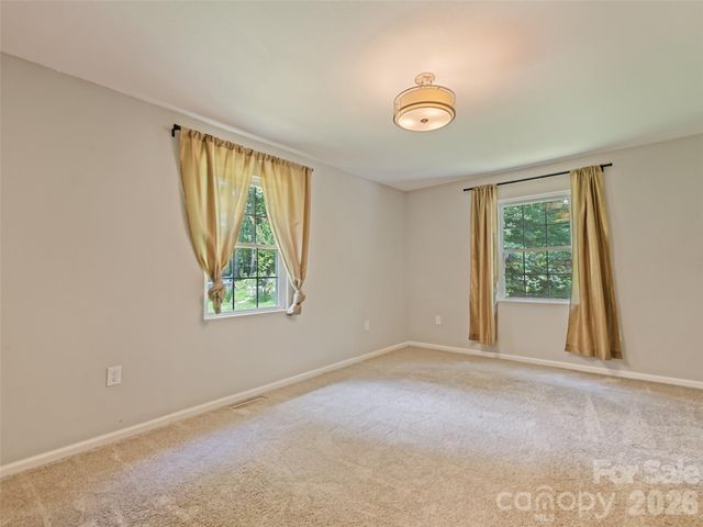 18 Bran Rick Lane, Arden, NC 28704