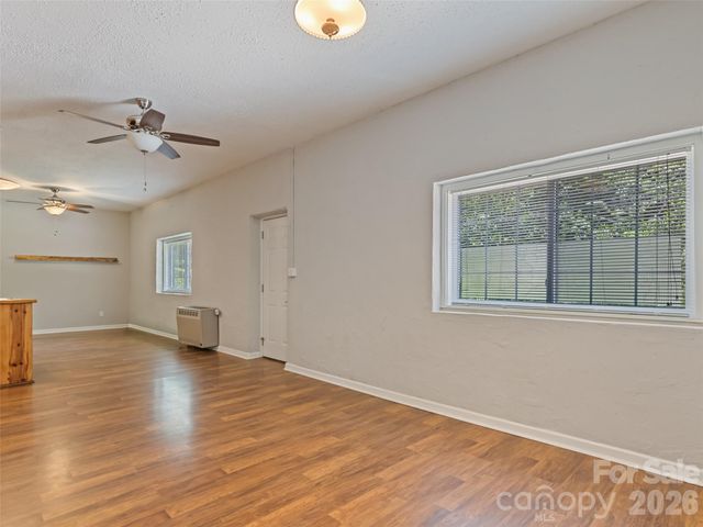 18 Bran Rick Lane, Arden, NC 28704