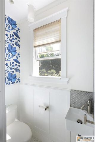 101 S 4th Avenue, Highland Park, NJ 08904