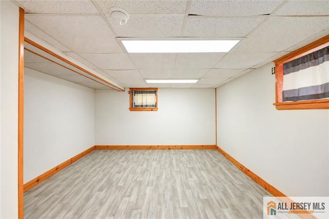 101 S 4th Avenue, Highland Park, NJ 08904