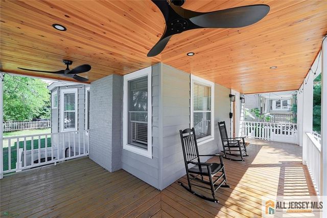 101 S 4th Avenue, Highland Park, NJ 08904