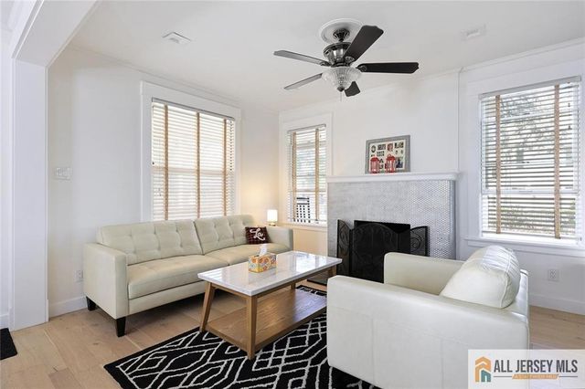 101 S 4th Avenue, Highland Park, NJ 08904