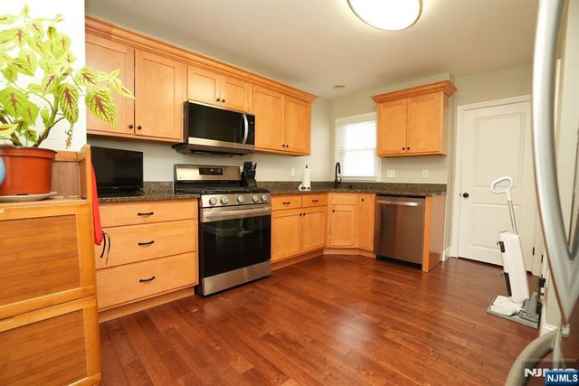 328 Mayhill Street, Saddle Brook, NJ 07663