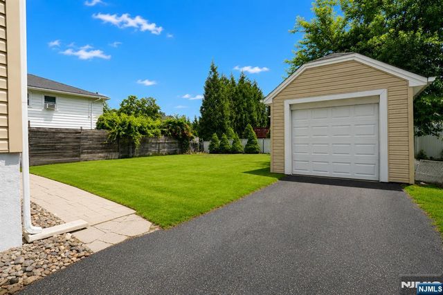 328 Mayhill Street, Saddle Brook, NJ 07663