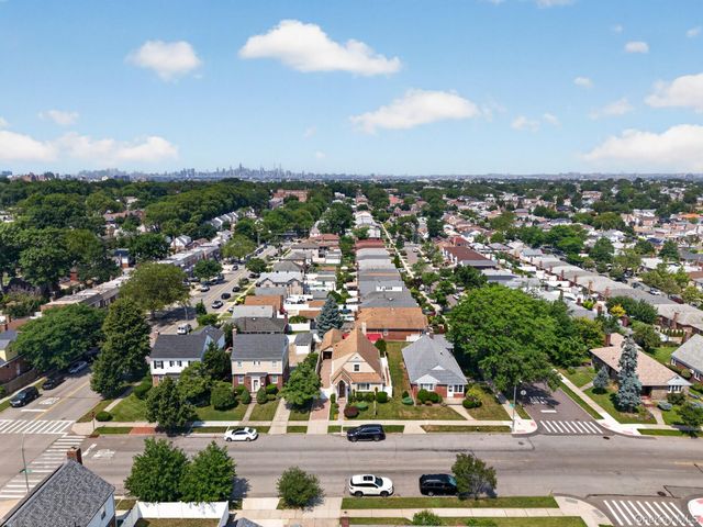 25-36 163rd Street, Flushing, NY 11358