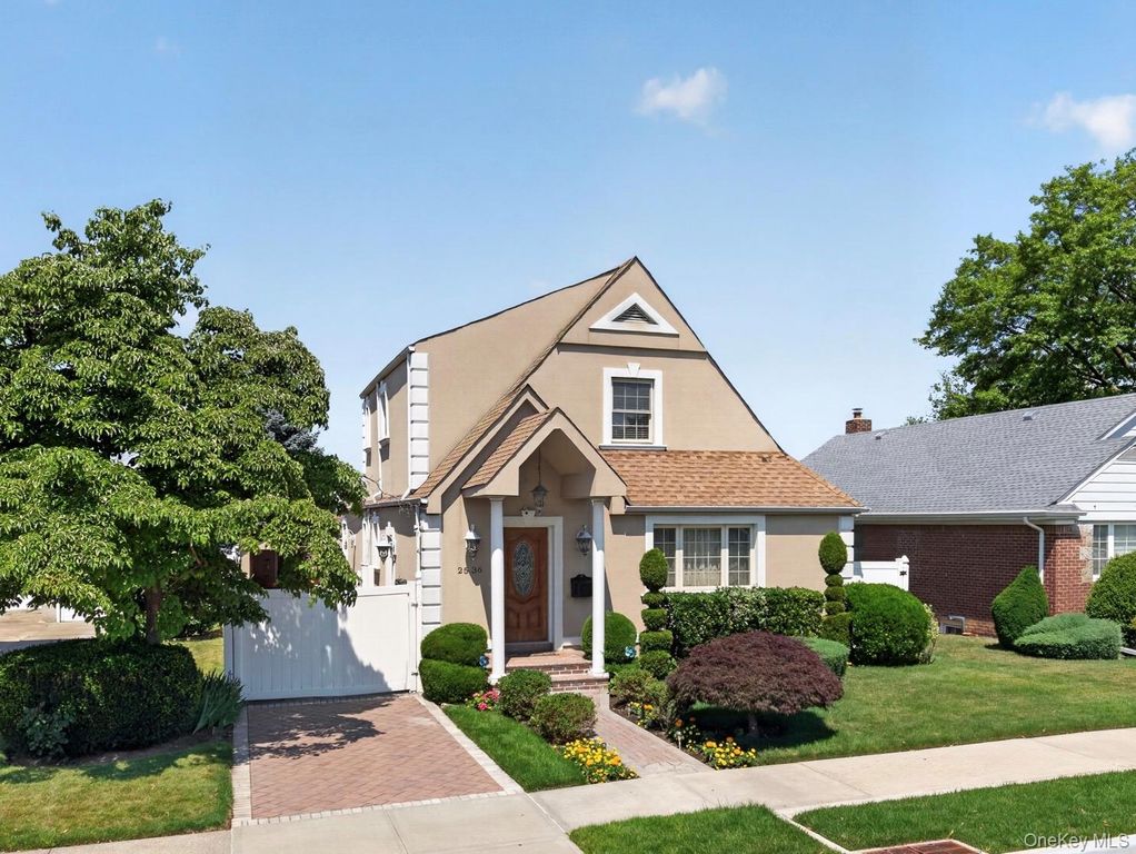 25-36 163rd Street, Flushing, NY 11358