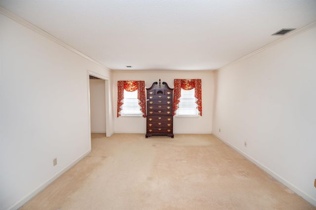 125 Williamsburg Drive, Spartanburg, SC 29302