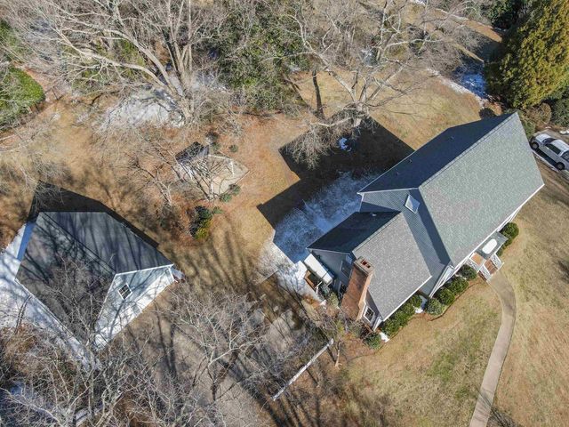 125 Williamsburg Drive, Spartanburg, SC 29302