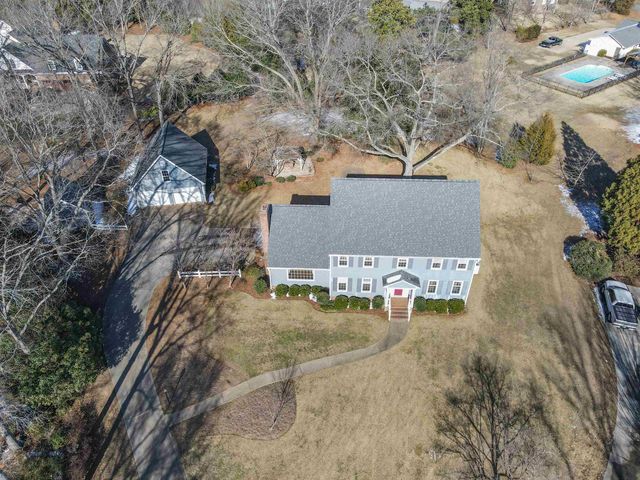 125 Williamsburg Drive, Spartanburg, SC 29302