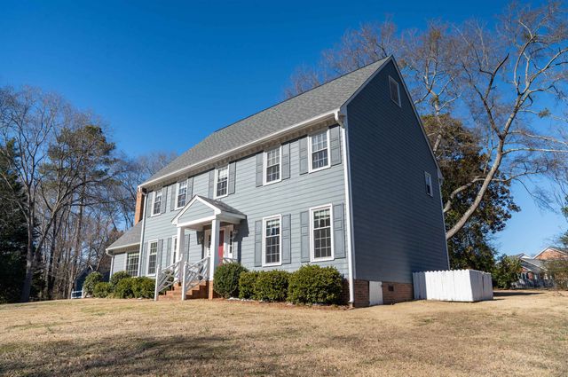 125 Williamsburg Drive, Spartanburg, SC 29302