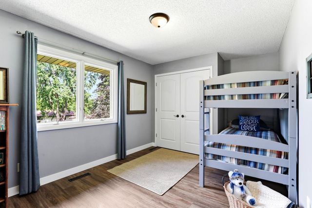 17152 Gage Way, Lakeville, MN 55024