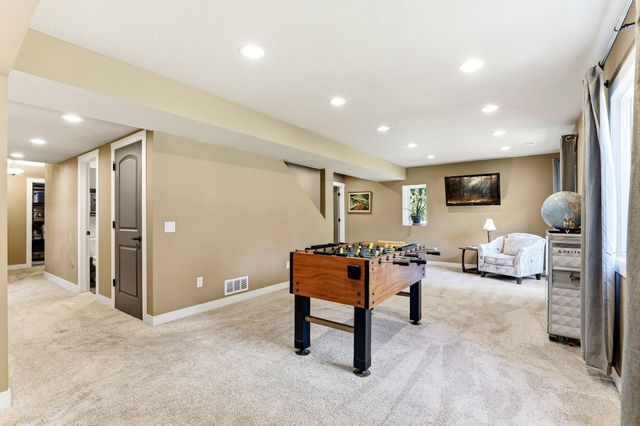 17152 Gage Way, Lakeville, MN 55024