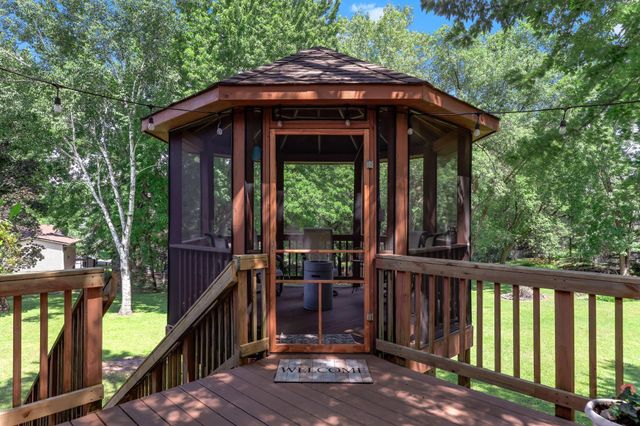 17152 Gage Way, Lakeville, MN 55024