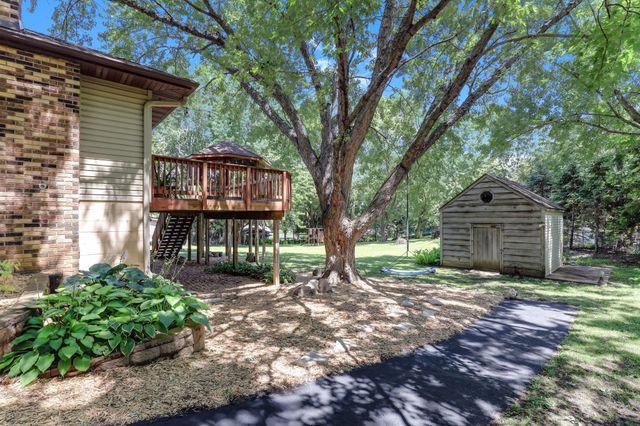 17152 Gage Way, Lakeville, MN 55024