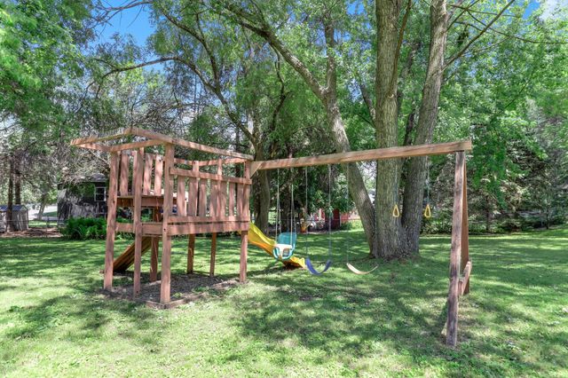 17152 Gage Way, Lakeville, MN 55024