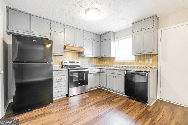 6368 Steepleridge Court, Riverdale, GA 30296