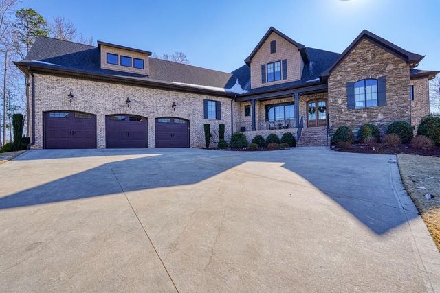 475 N Tidewater Trail, Inman, SC 29349