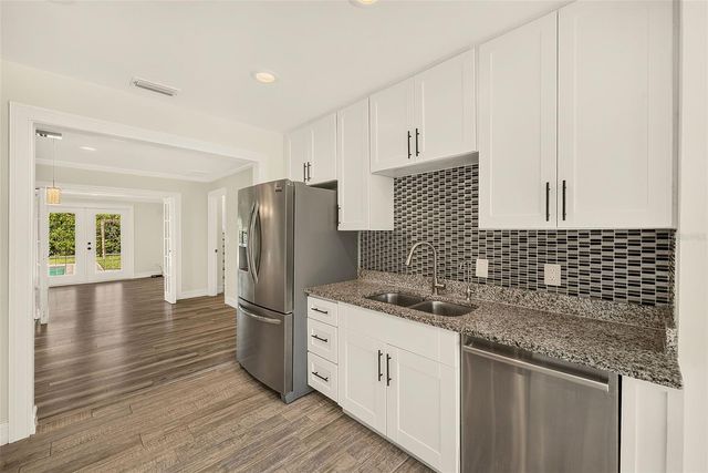 812 WILLOWBRANCH AVENUE, Clearwater, FL 33764