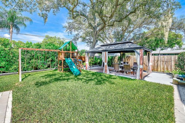 812 WILLOWBRANCH AVENUE, Clearwater, FL 33764