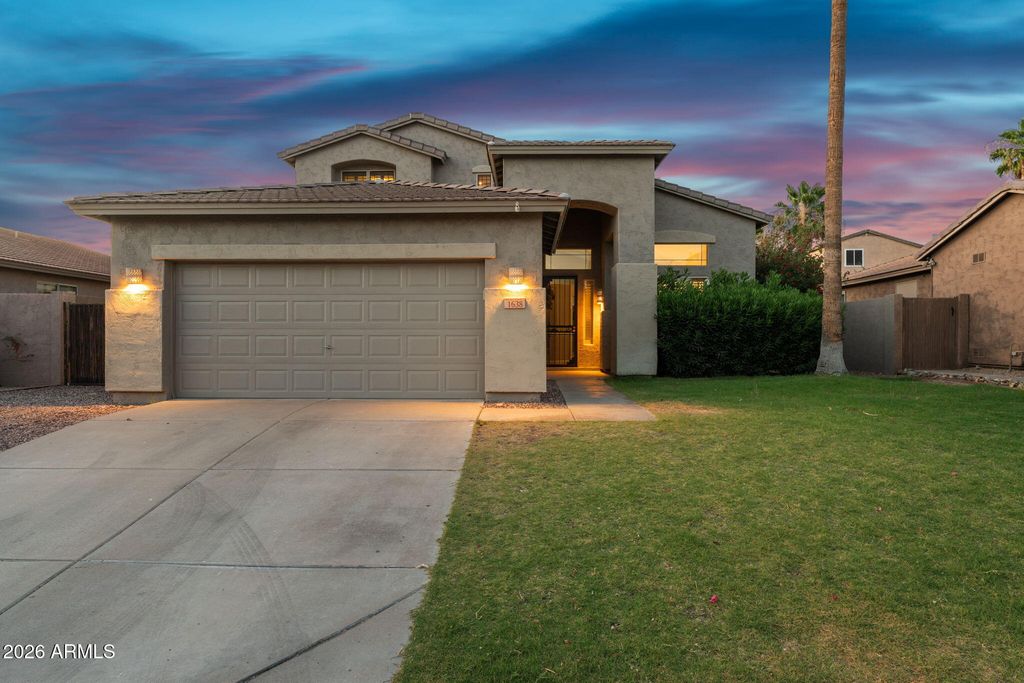 1638 W WINDSONG Drive, Phoenix, AZ 85045 — exterior