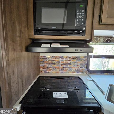 4 Mountain Meadows Drive, Morganton, GA 30560