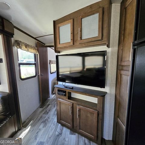 4 Mountain Meadows Drive, Morganton, GA 30560