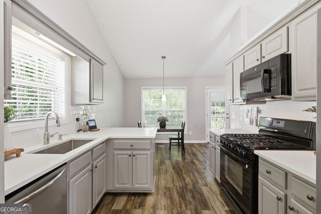 4021 Mcdowell Drive, Acworth, GA 30101