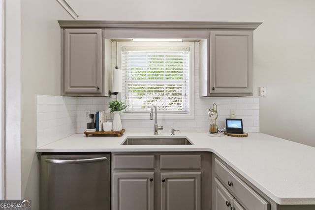 4021 Mcdowell Drive, Acworth, GA 30101