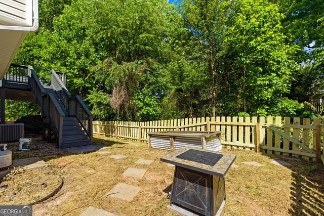 4021 Mcdowell Drive, Acworth, GA 30101