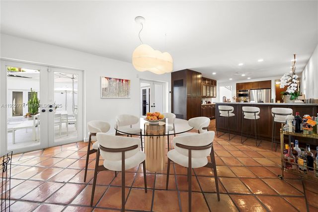 5181 La Gorce Dr, Miami Beach, FL 33140