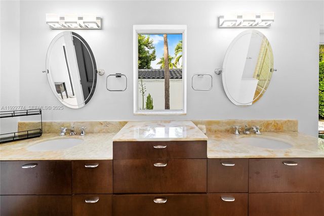 5181 La Gorce Dr, Miami Beach, FL 33140