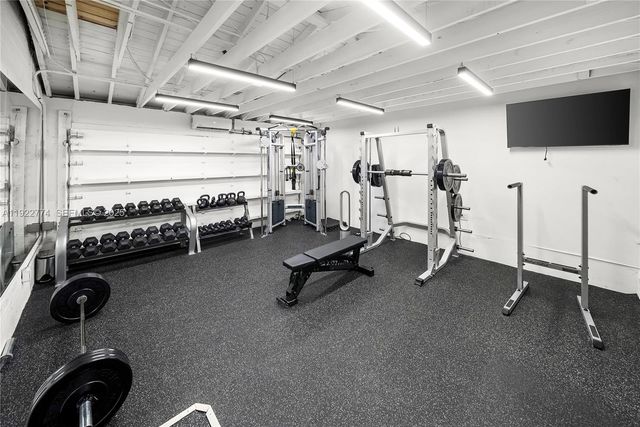 5181 La Gorce Dr, Miami Beach, FL 33140