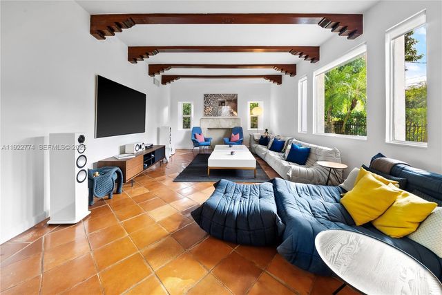 5181 La Gorce Dr, Miami Beach, FL 33140