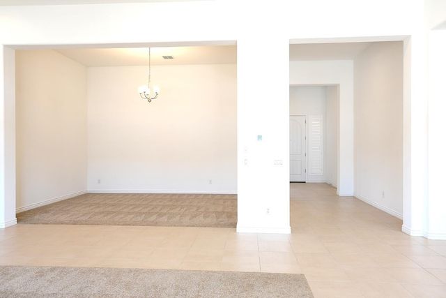 27711 N 38th Drive, Phoenix, AZ 85083