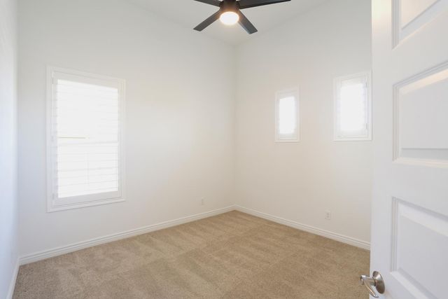 27711 N 38th Drive, Phoenix, AZ 85083